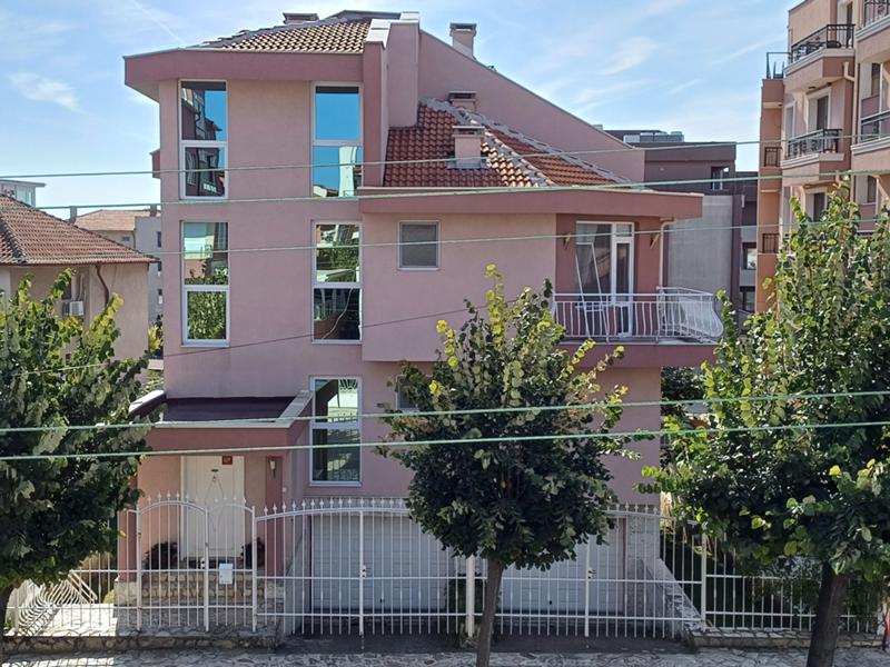 Продава Къща град Бургас , Сарафово , 600 кв.м | 55587933 — Imoti.com Продава Къща град Бургас , Сарафово , 600 кв.м | 55587933