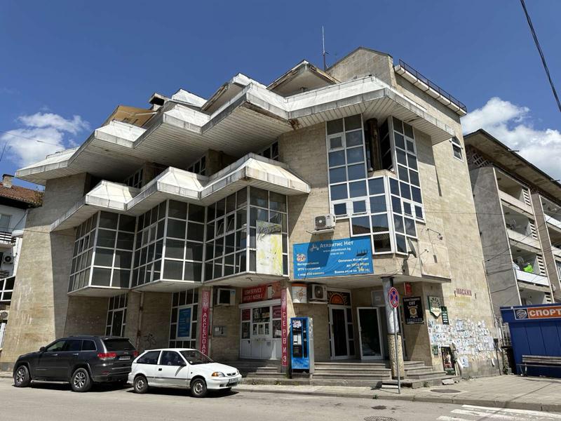 Продава Офис област Ловеч , гр. Тетевен , 400 кв.м | 33978622 — Imoti.com Продава Офис област Ловеч , гр. Тетевен , 400 кв.м | 33978622