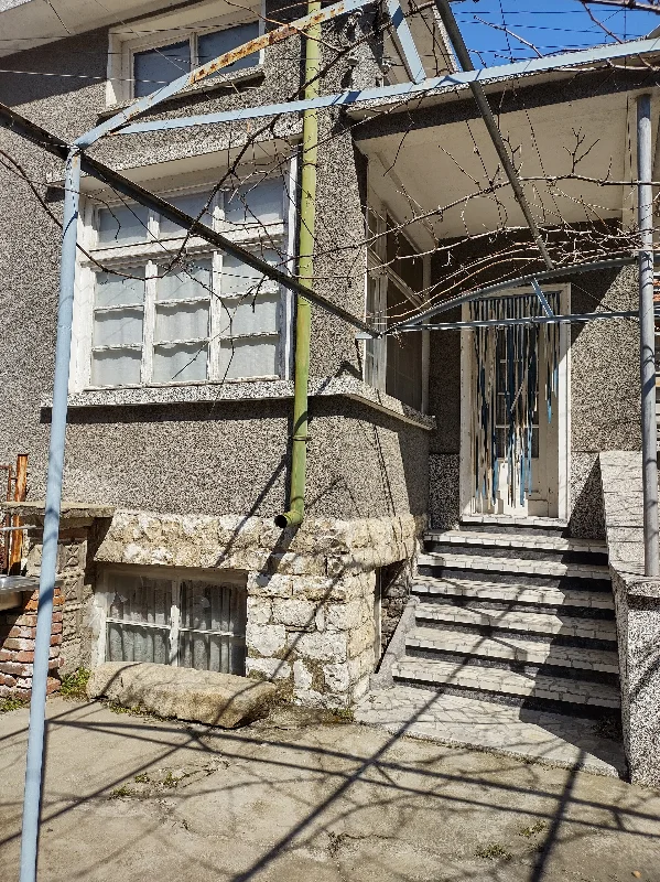 Продава Къща област Стара Загора , гр. Чирпан , 150 кв.м | 24490413 — Imoti.com Продава Къща област Стара Загора , гр. Чирпан , 150 кв.м | 24490413