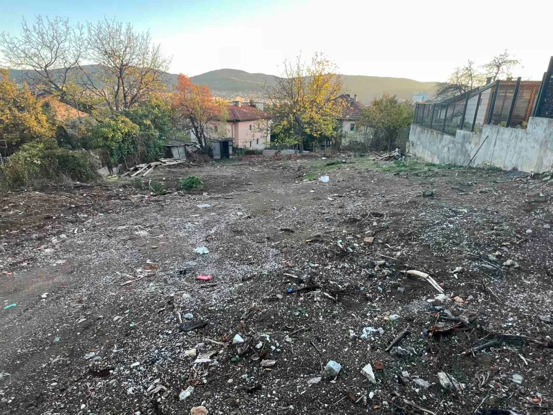 Продава Парцел област Перник , гр. Перник , 701 кв.м | 70361490 — Imoti.com Продава Парцел област Перник , гр. Перник , 701 кв.м | 70361490