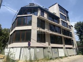 Дава под наем Офис, град София