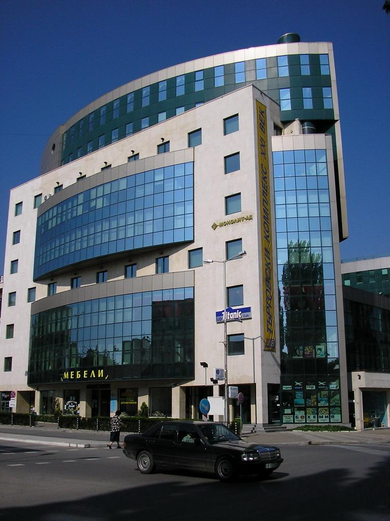 Дава под наем Офис град Хасково , Център , 20 кв.м | 33050223 — Imoti.com Дава под наем Офис град Хасково , Център , 20 кв.м | 33050223
