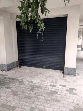 Дава под наем Гараж, Паркомясто, град Варна