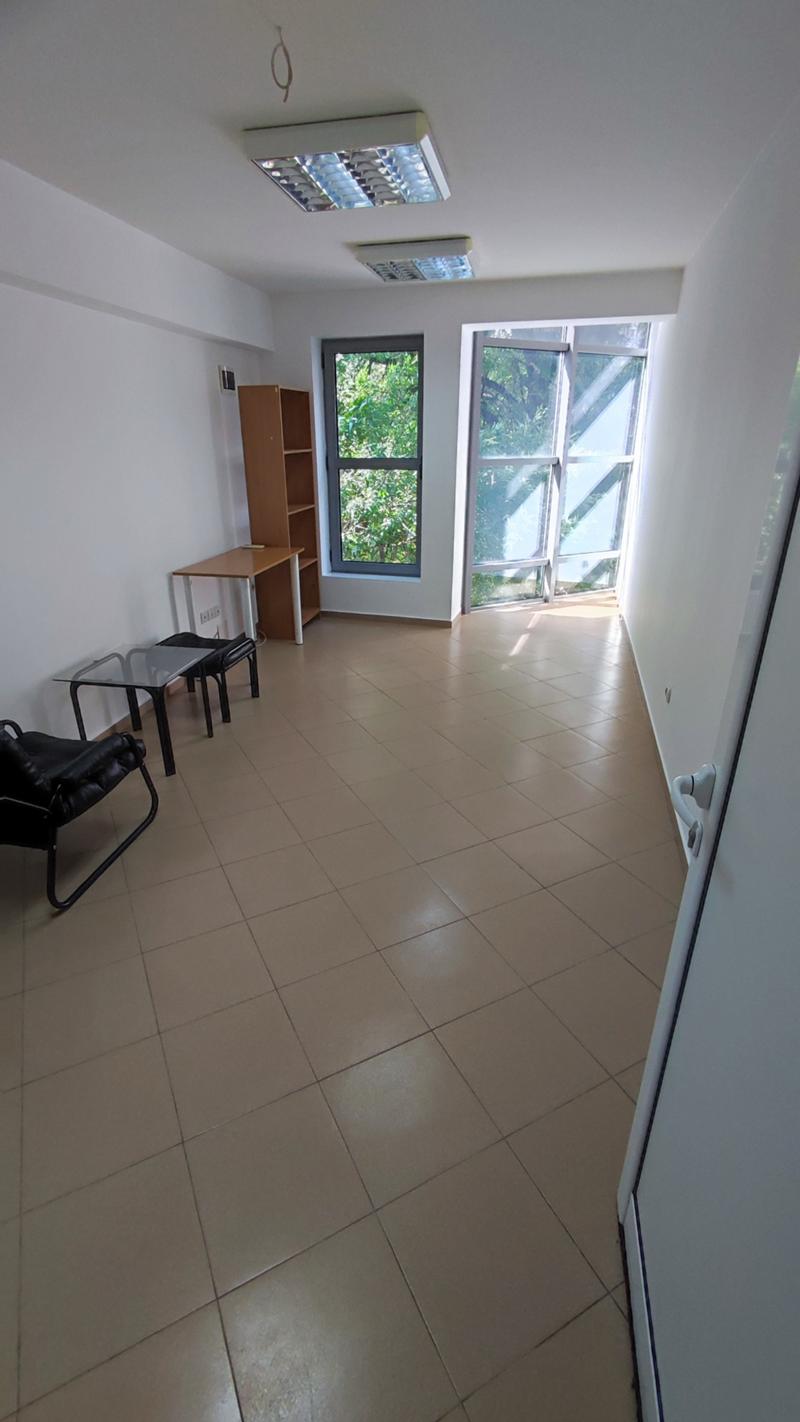 Дава под наем Офис град Хасково , Център , 17 кв.м | 42866213 — Imoti.com Дава под наем Офис град Хасково , Център , 17 кв.м | 42866213