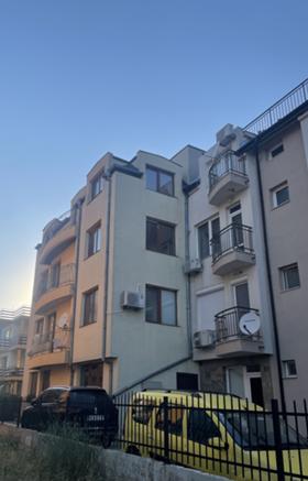 Продава  3-стаен, гр. Несебър