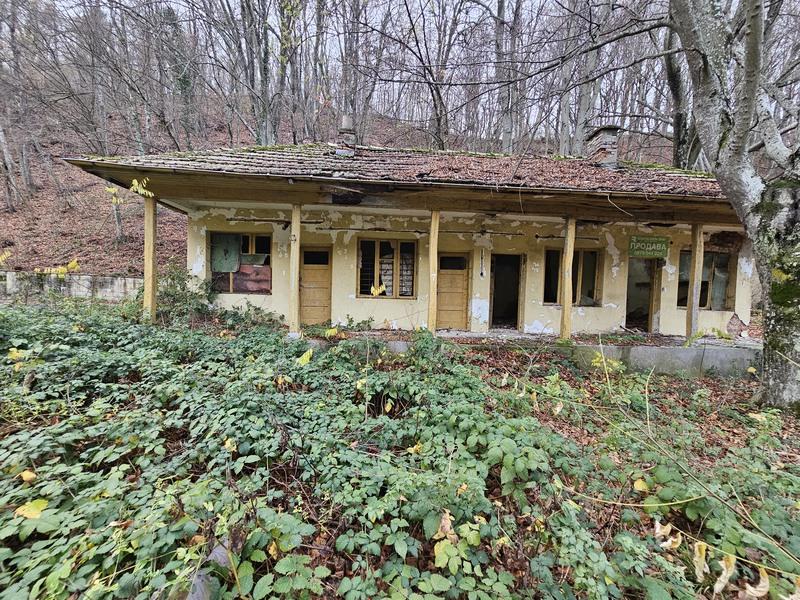 Продава  1-стаен област Шумен , гр. Върбица , 79 кв.м | 22826672