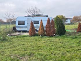 Продава  Земеделска земя, с. Варвара