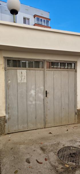 Продава Гараж, Паркомясто, гр. Казанлък