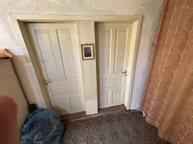 Продава  Многостаен, с. Козар Белене