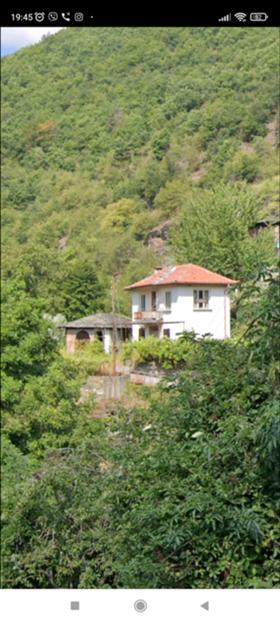 Продава  Къща, с. Косово