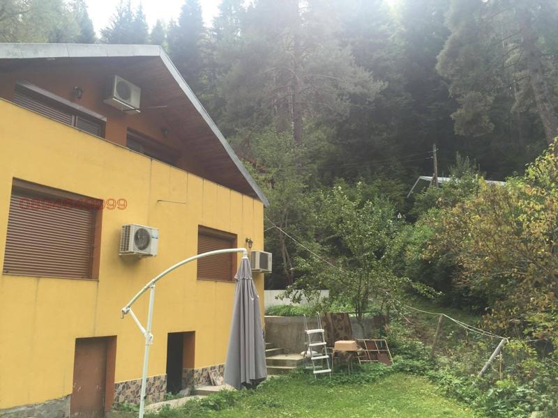 Продава  Вила област Благоевград , с. Бистрица , к.к. Бодрост, 180 кв.м | 84785386
