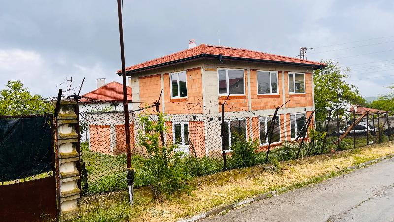 Продава  Къща град Варна , с. Звездица , 209 кв.м | 36207766