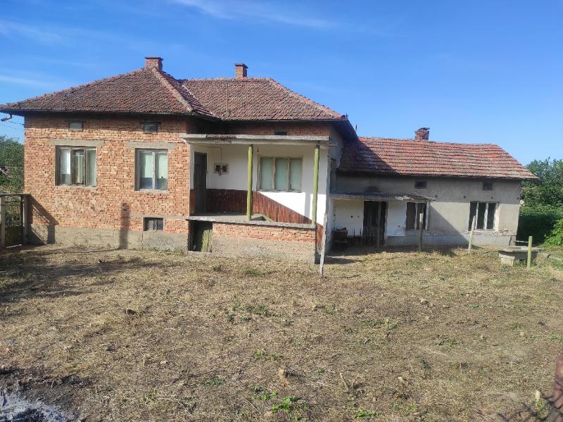 Продава  Къща област Плевен , с. Брест , 185 кв.м | 46942047
