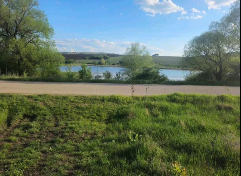 Продава  Земеделска земя област Перник , с. Брезнишки извор , 3322 дка | 21743787