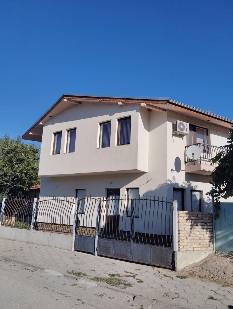 Продава  Къща област Шумен , гр. Каспичан , 0 кв.м | 65622117