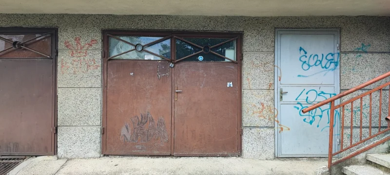Продава  Гараж, Паркомясто град Русе , Дружба 1 , 20 кв.м | 38021505