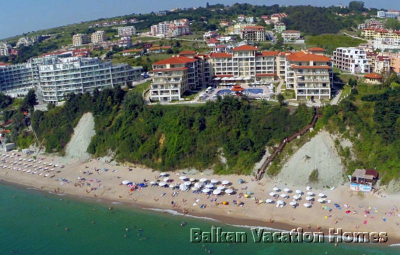 Продава  3-стаен област Варна , гр. Бяла , 120 кв.м | 31161572