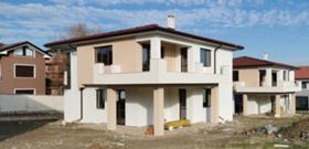 Продава  Къща, с. Белащица