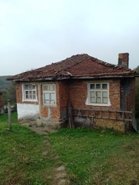 Продава  Къща, с. Кости