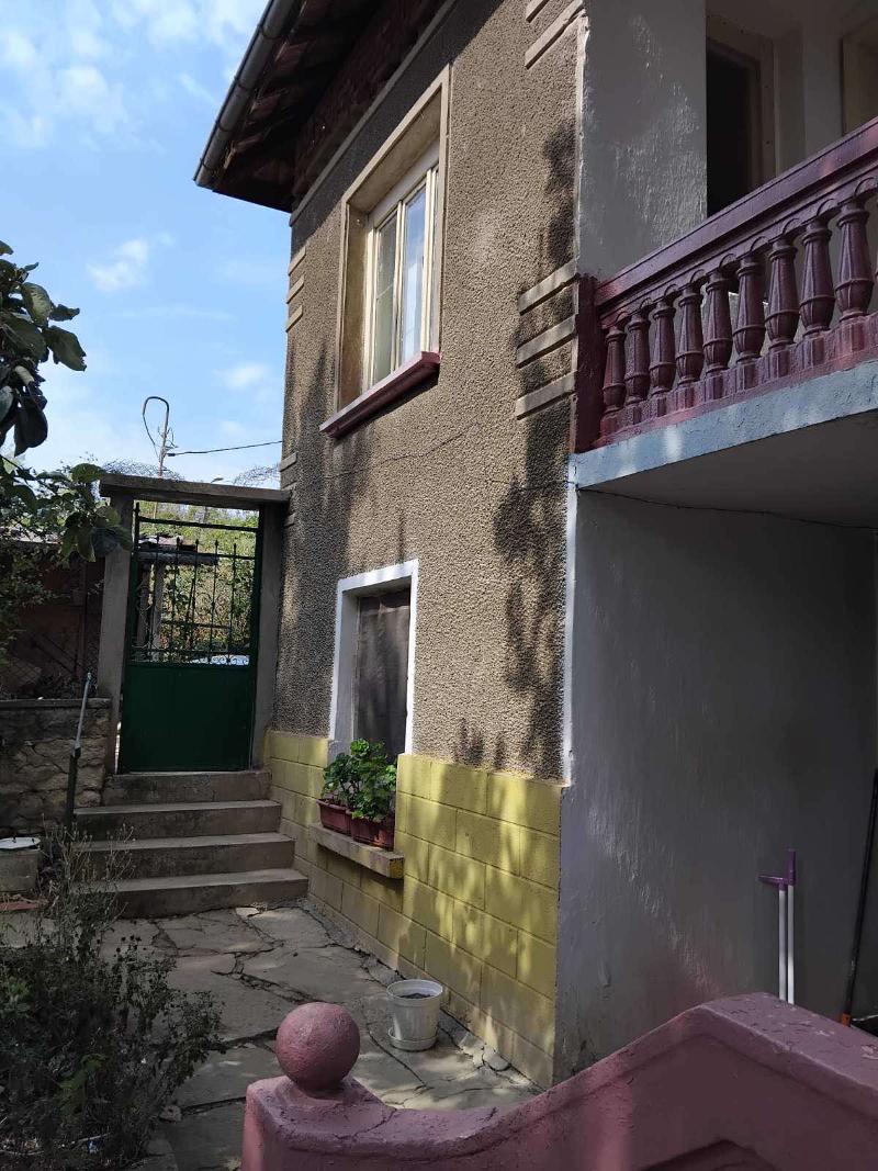 Продава  Къща област Ловеч , с. Слатина , 0 кв.м | 91944663