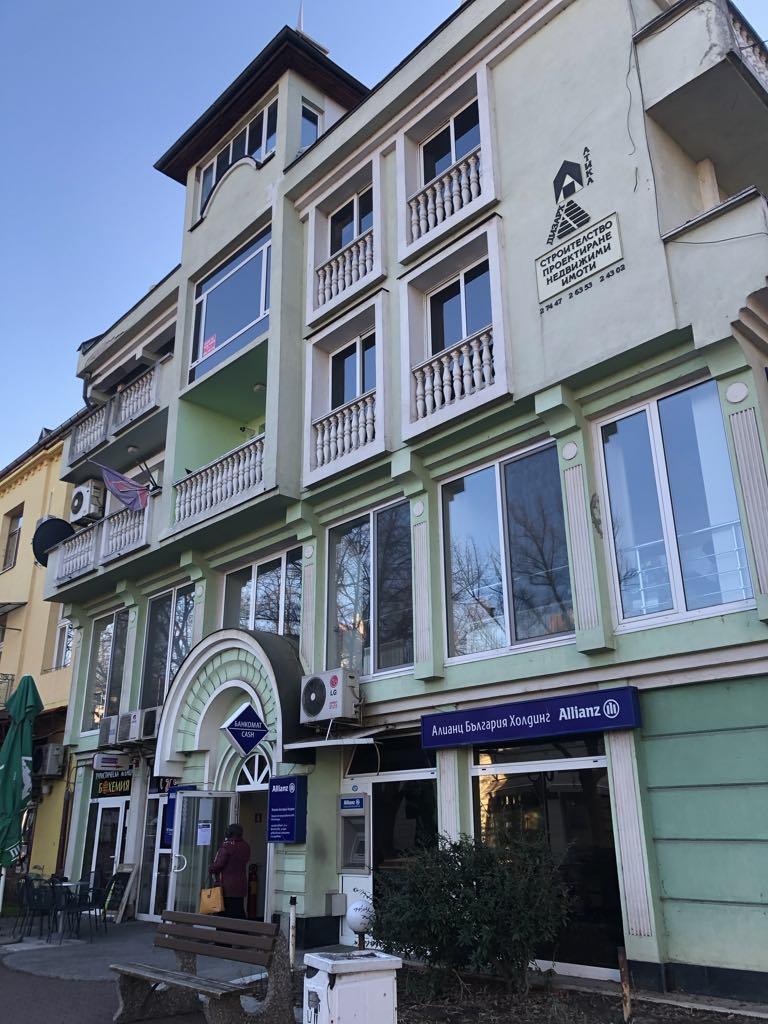 Дава под наем  Мезонет град Кюстендил , Център , 100 кв.м | 61042846