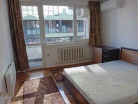 Дава под наем  3-стаен, град София