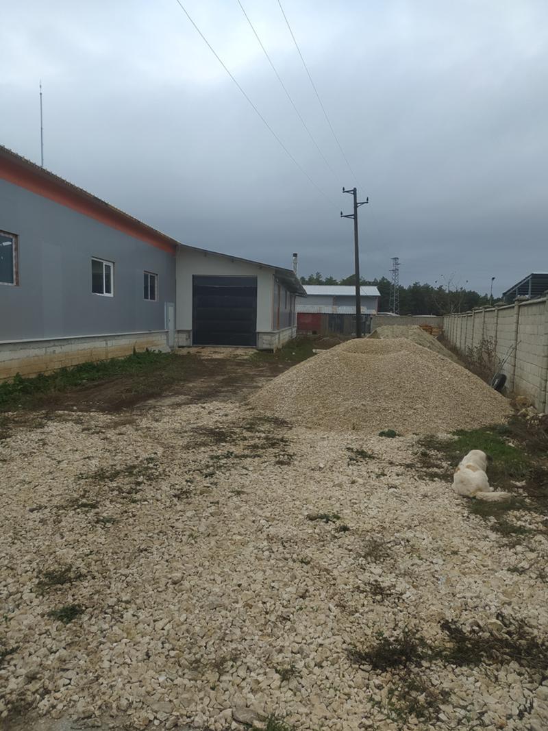 Дава под наем  Пром. помещение град Варна , с. Каменар , 640 кв.м | 45038235
